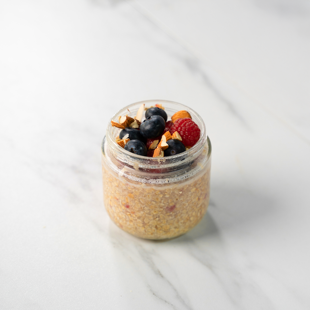 Pear Vanilla Overnight Oats